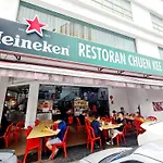 8 Guest 3 Room Oug A1 Old Klang Bkt Jalil Pavilion Stadium Mid Valley Bangsar Puchong Ioi
