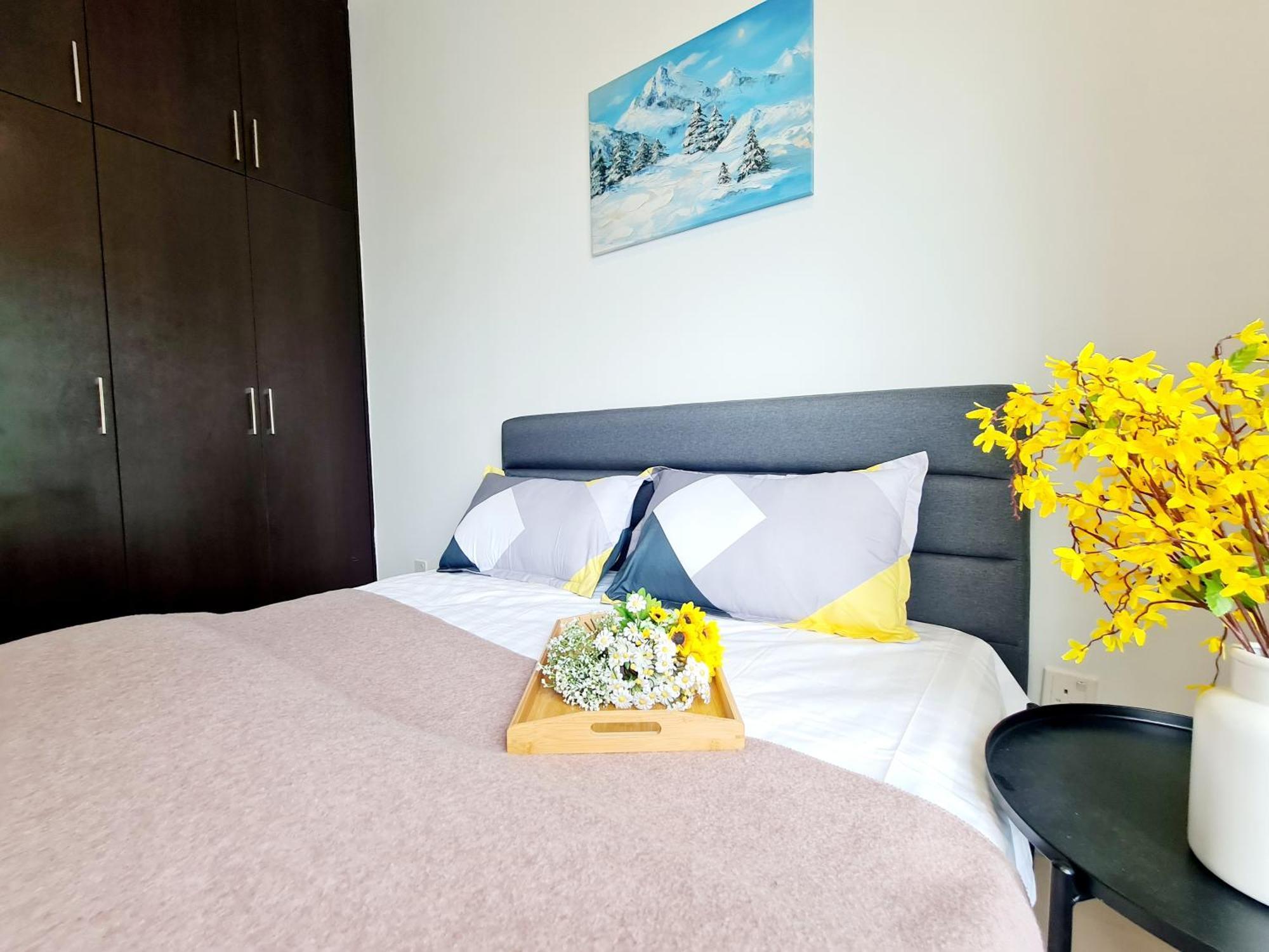 8 Guest 3 Oug A1 Old Klang Bkt Jalil Pavilion Stadium Mid Valley Bangsar Puchong Ioi Pangsapuri *